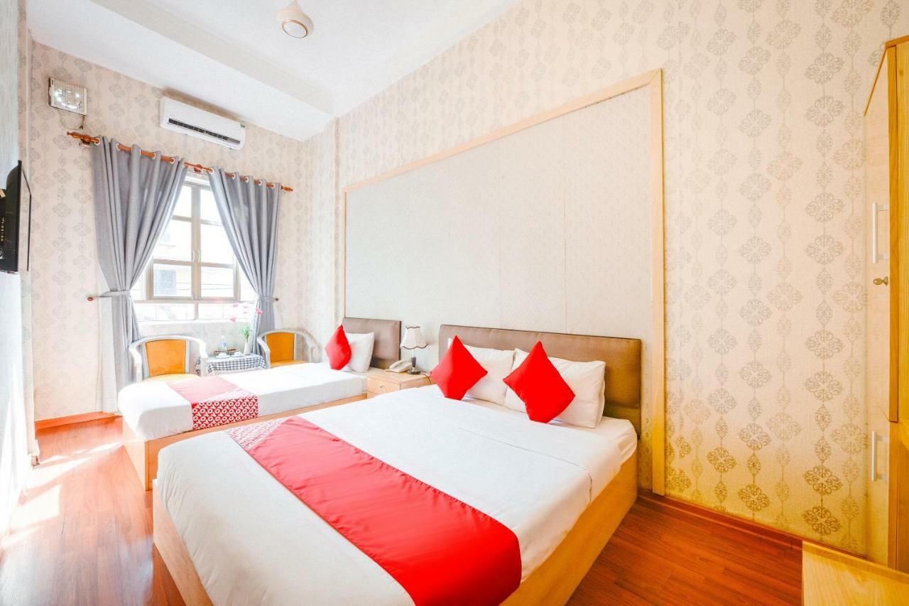 Khách sạn OYO 268 Pavilion Hotel Hanoi là sự lựa chọn lý tưởng cho bạn khi đến thăm Hà Nội. Với thiết kế hiện đại, tiện nghi đầy đủ cùng đội ngũ nhân viên thân thiện, đảm bảo sẽ làm cho chuyến đi của bạn trở nên thú vị và đáng nhớ.